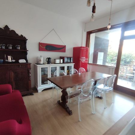 Vanity Apartment - 4 Bedrooms With 4 Bathrooms - Ac & Wifi Roma Ngoại thất bức ảnh