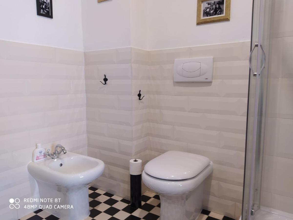 Vanity Apartment - 4 Bedrooms With 4 Bathrooms - Ac & Wifi Roma Ngoại thất bức ảnh