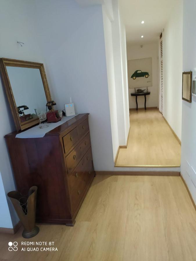 Vanity Apartment - 4 Bedrooms With 4 Bathrooms - Ac & Wifi Roma Ngoại thất bức ảnh